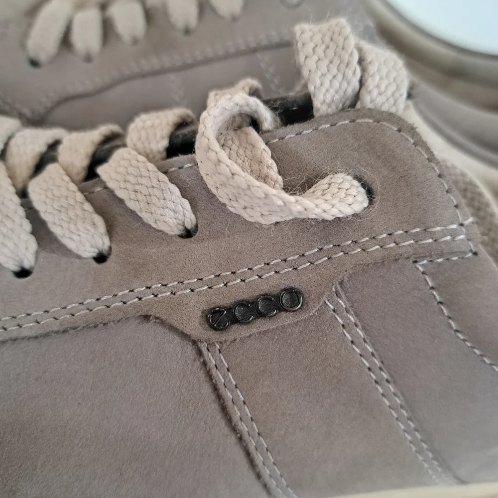 Womens ECCO Gray Casual Shoes Size‎ 36 Or 5.5